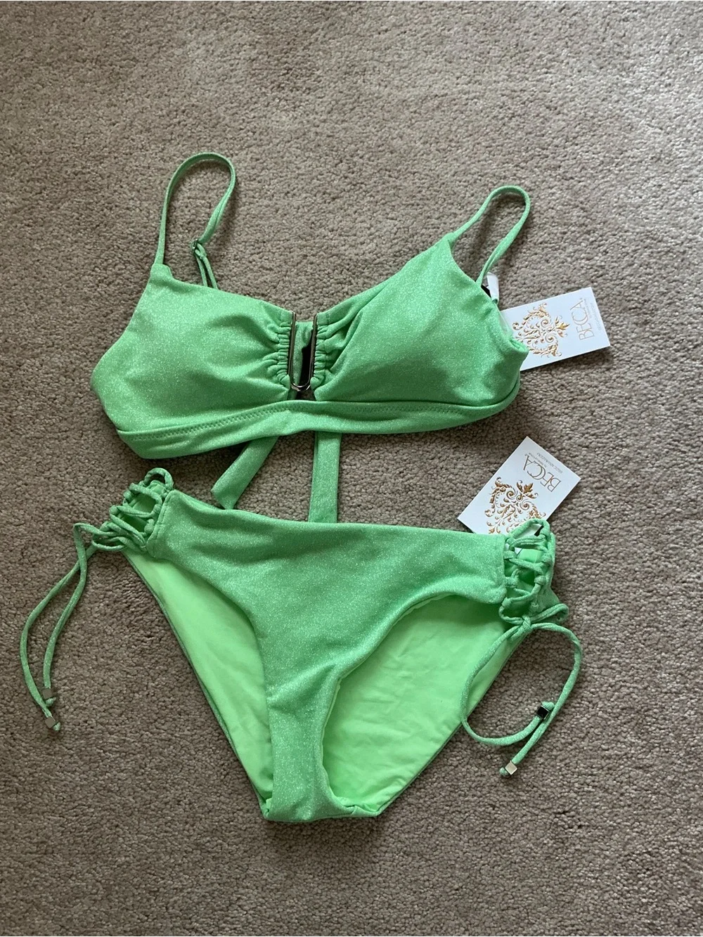 BECCA GLIMMER TOP AND BIKINI HIPSTER BOTTOM 2 PIECE SWIMSUIT- SZ LARGE- NWT